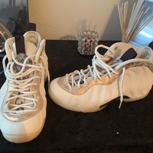 Women NIKE FOAMPOSITE